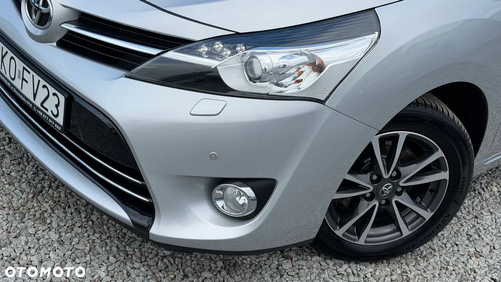 Toyota Verso 1.8 5-Sitzer Executive - 16