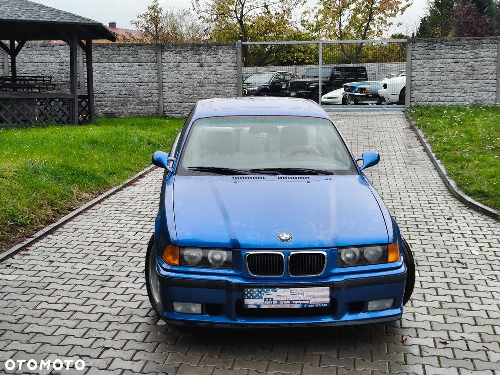 BMW M3 Standard - 9