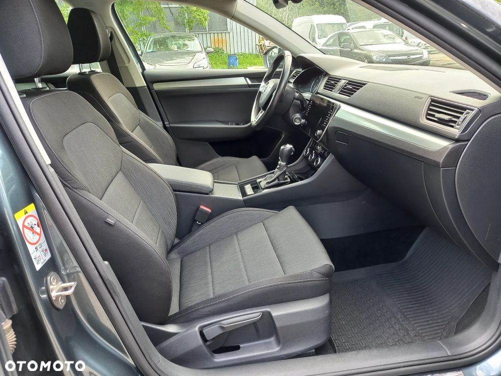 Skoda Superb 1.8 TSI Ambition DSG - 5