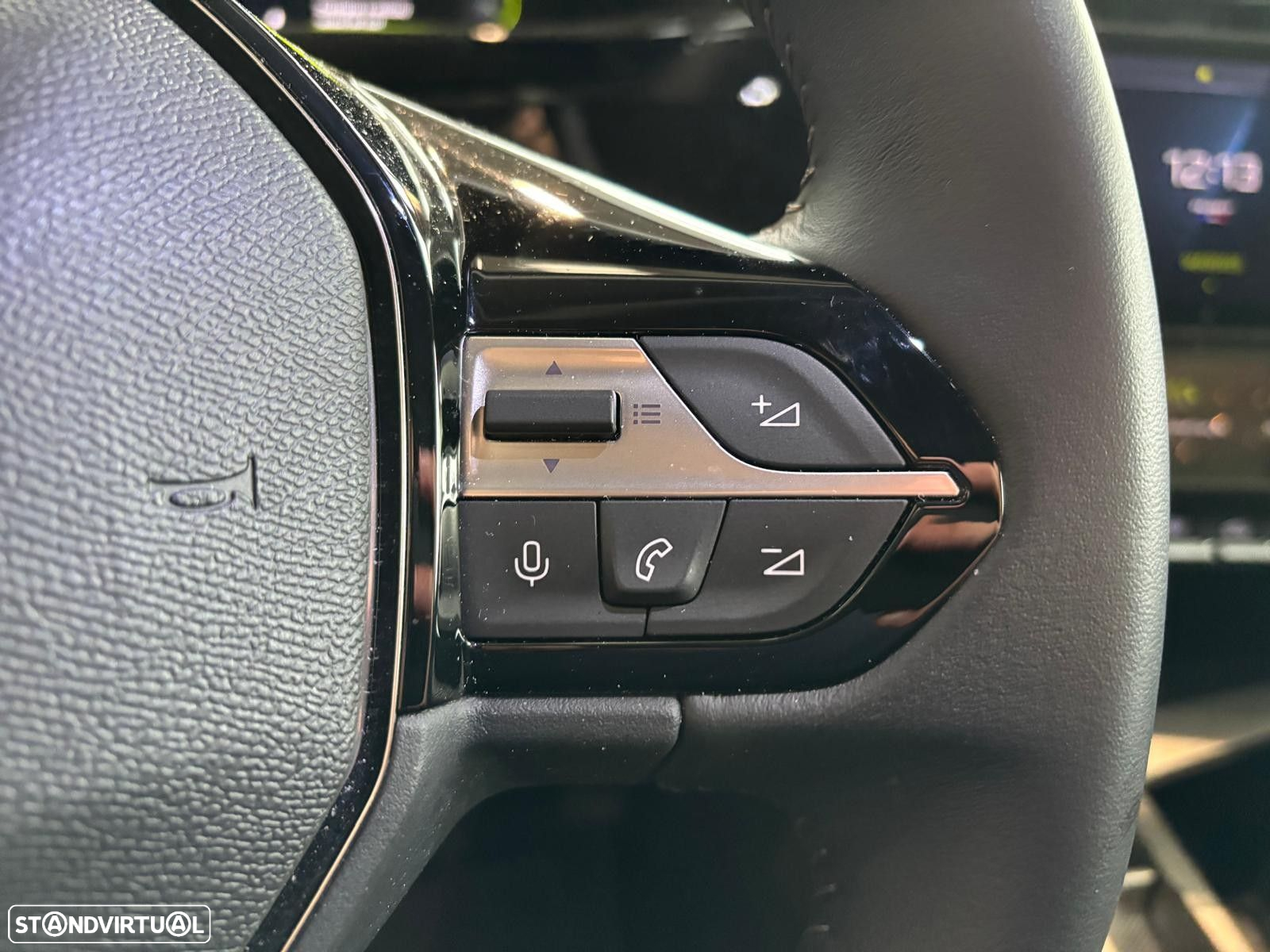 Peugeot e-308 SW 54 kWh Allure - 17