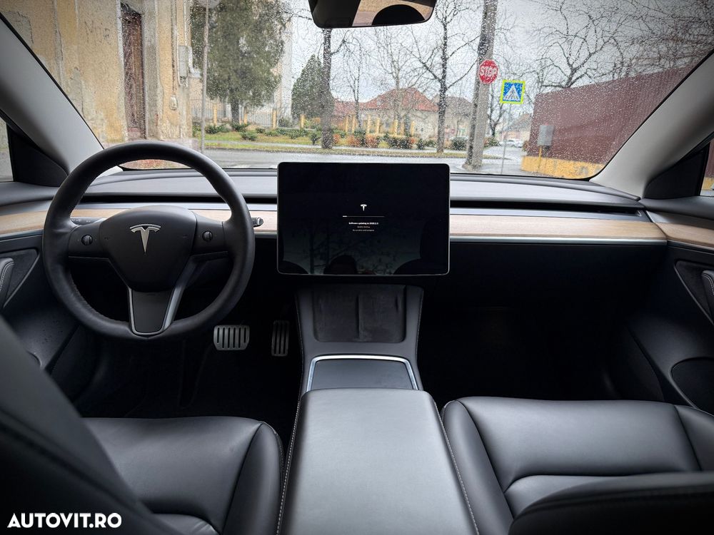 Tesla Model 3 Langstreckenbatterie Allradantrieb Dual Motor Performance - 7