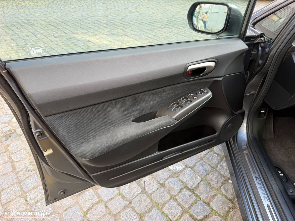 Honda Civic - 10
