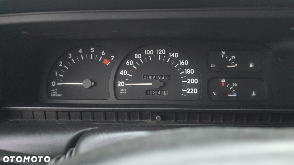 Opel Omega - 11