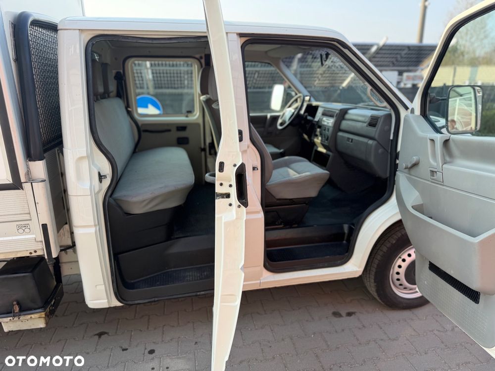 Volkswagen Transporter T4 - 8