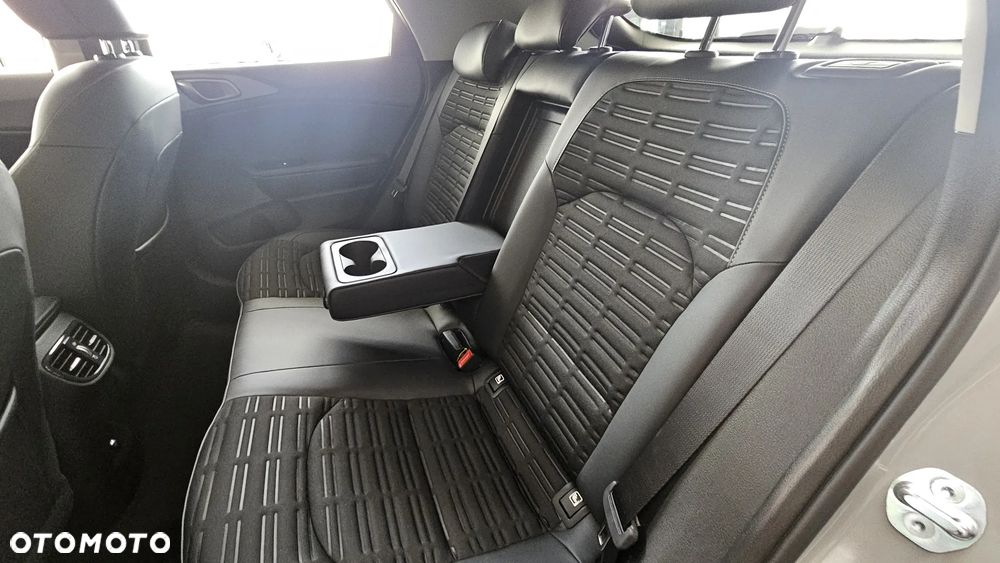 Kia XCeed 1.6 T-GDI L DCT - 3
