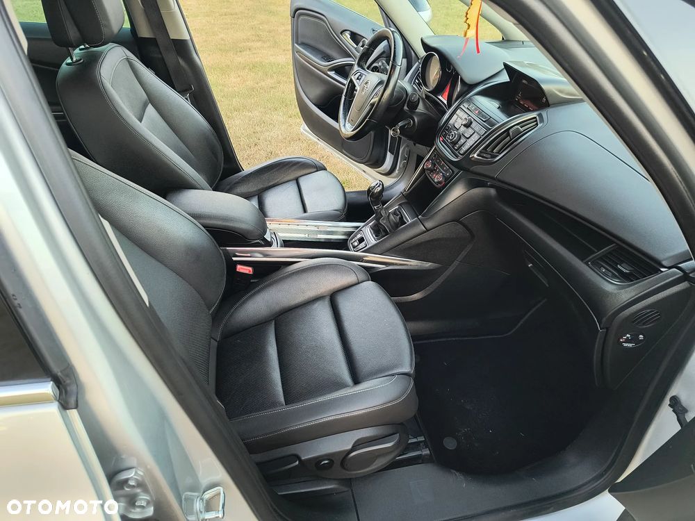 Opel Zafira 1.4 T Elite - 10