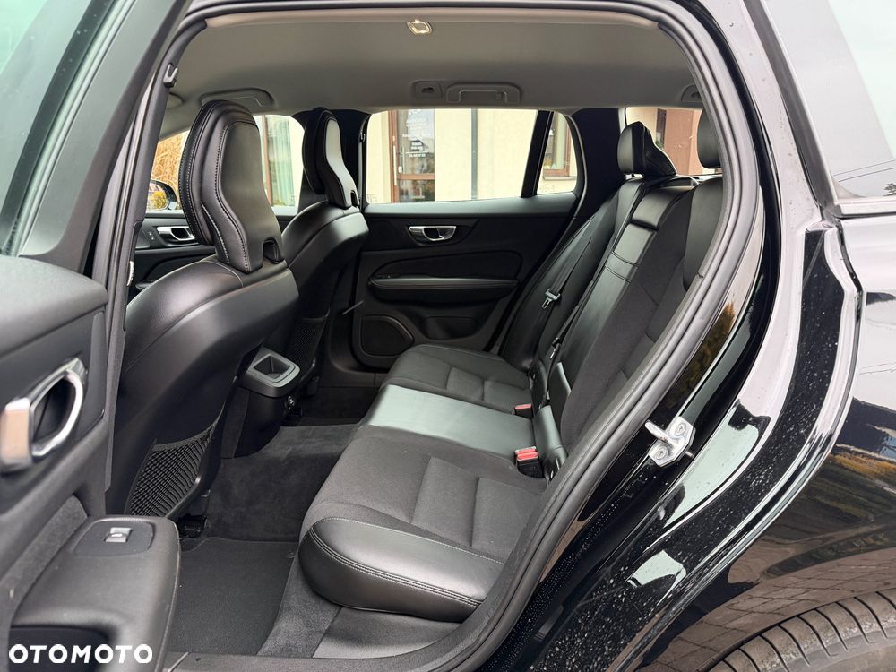 Volvo V60 D3 Geartronic Momentum Pro - 16
