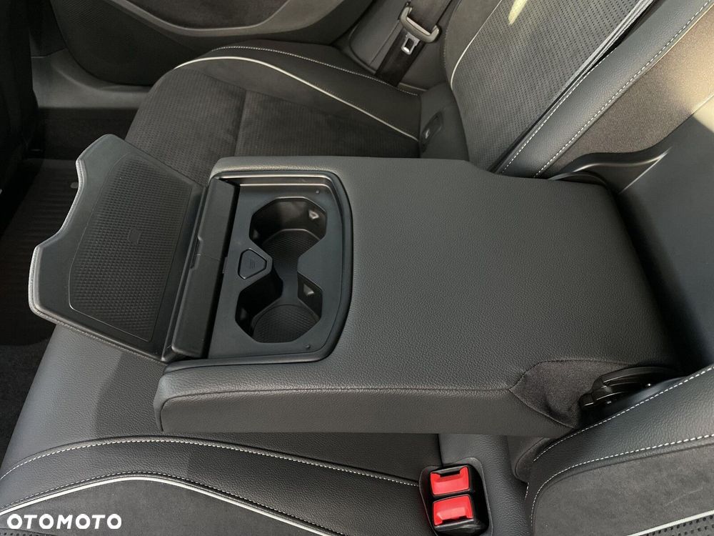 Skoda Superb 2.0 TSI Sportline DSG - 19