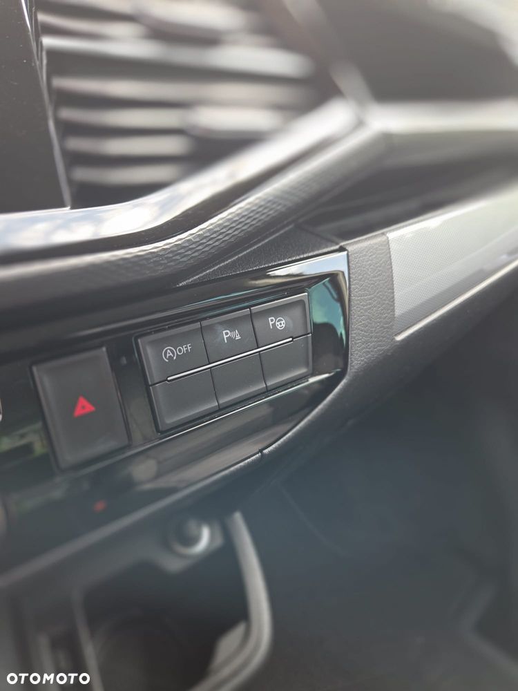 Volkswagen Multivan 2.0 BiTDI L1 Generation SIX DSG - 36