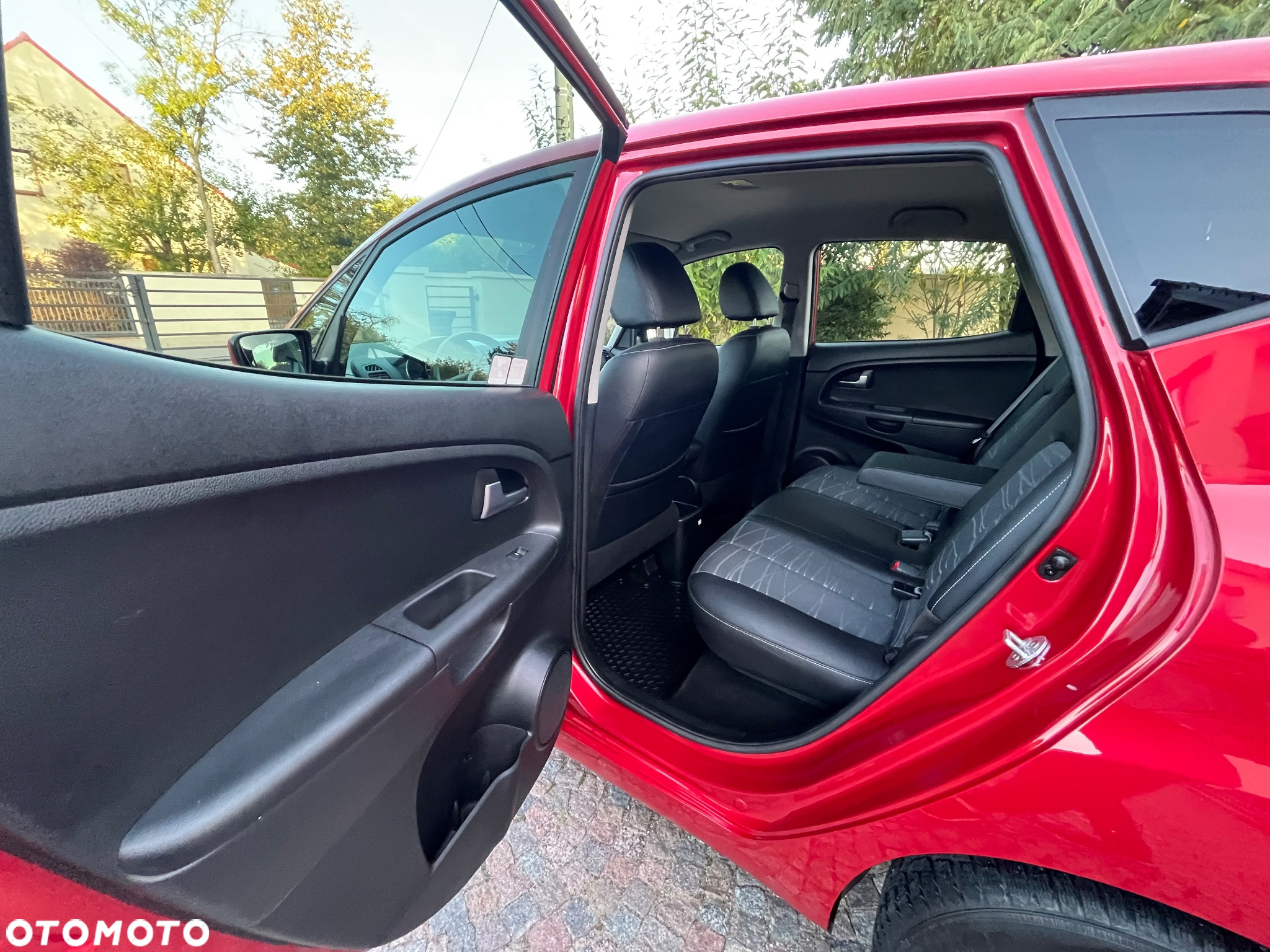 Kia Venga 1.6 Business Line - 32