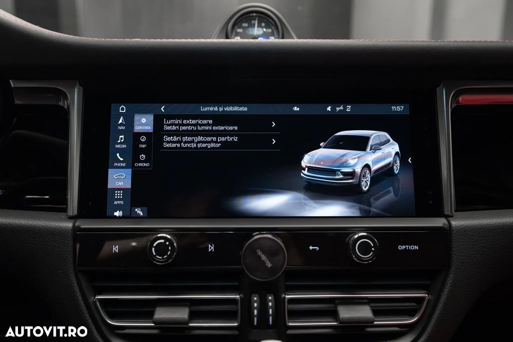 Porsche Macan S - 24