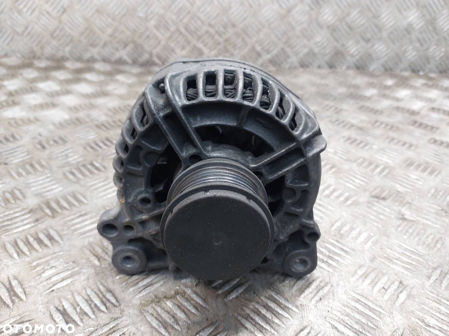 ALTERNATOR VOLKSWAGEN GOLF IV 1.9 TDI 028903028E - 1