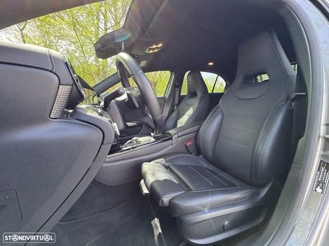 Mercedes-Benz A 250 e Style Plus - 23