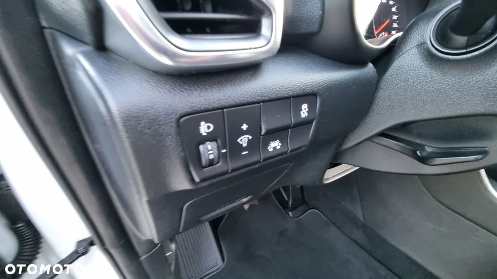 Kia Sportage 1.6 GDI 2WD VISION - 16