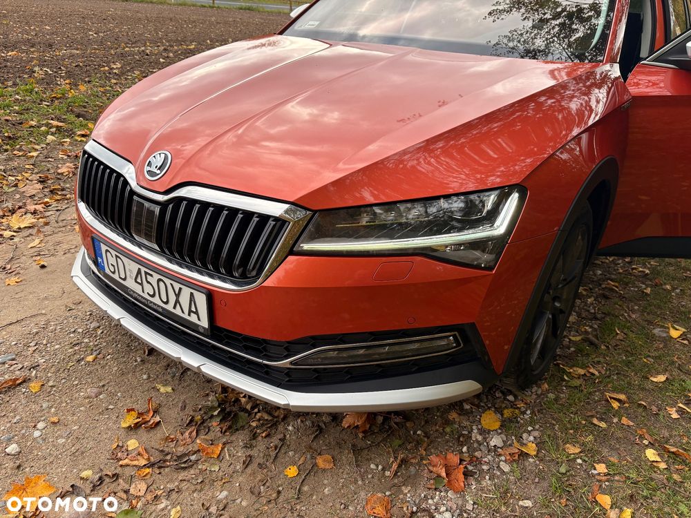 Skoda Superb 2.0 TDI SCR 4x4 Scout DSG - 8