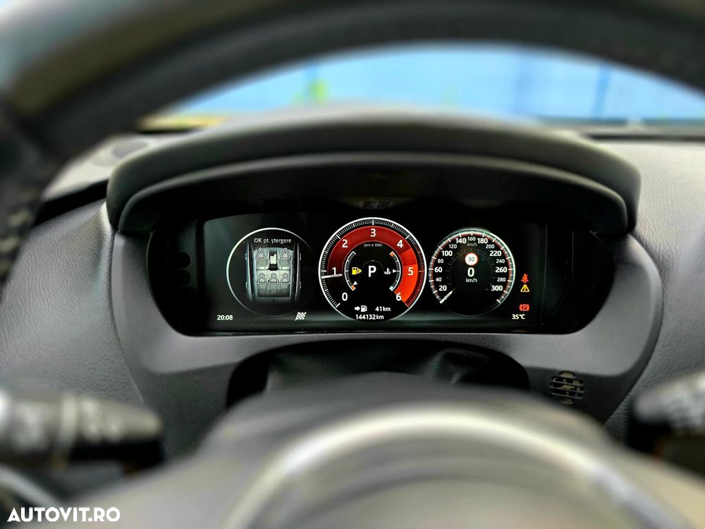 Jaguar F-Pace 20d RWD Prestige - 33