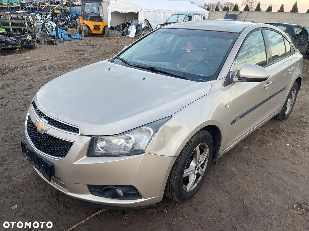 Chevrolet Cruze 1.7TD LT+ - 13