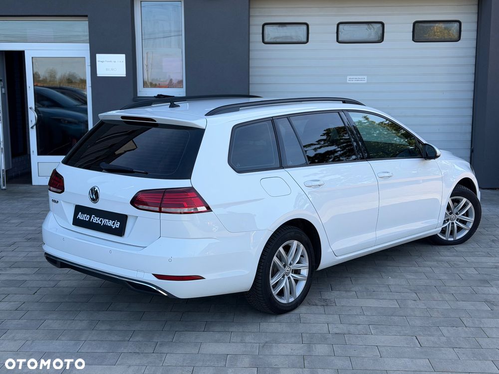 Volkswagen Golf 2.0 TDI SCR DSG Comfortline - 2