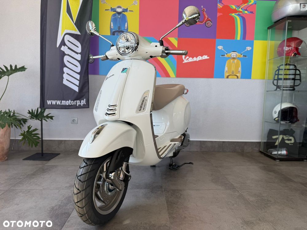 Vespa Primavera - 3