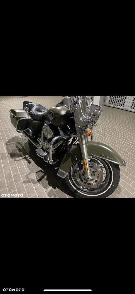 Harley-Davidson Touring Road King - 3