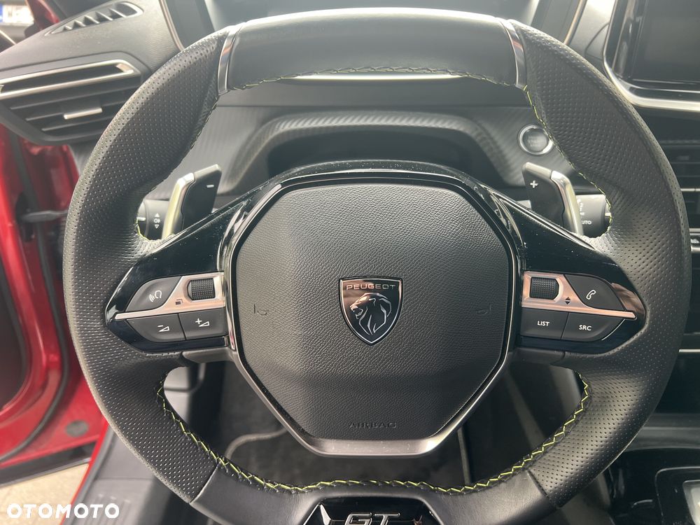 Peugeot 2008 BlueHDi 130 GT S&S EAT8 - 13