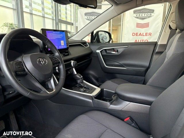 Toyota RAV4 - 12