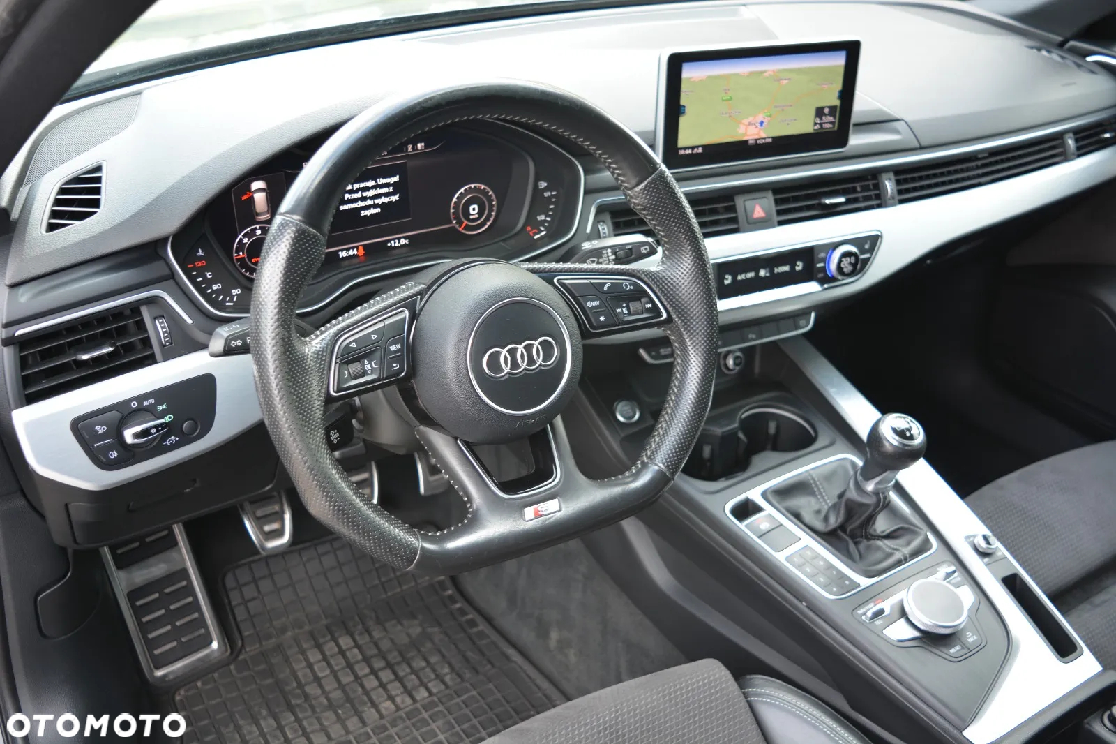 Audi A4 Avant 2.0 TDI DPF clean diesel S line Sportpaket - 27