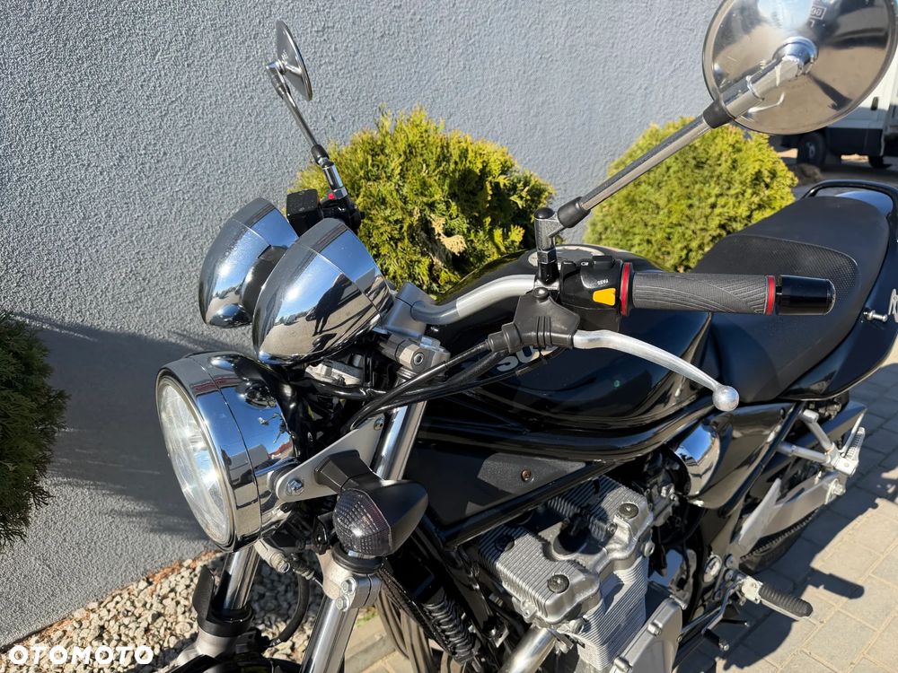 Suzuki Bandit - 38
