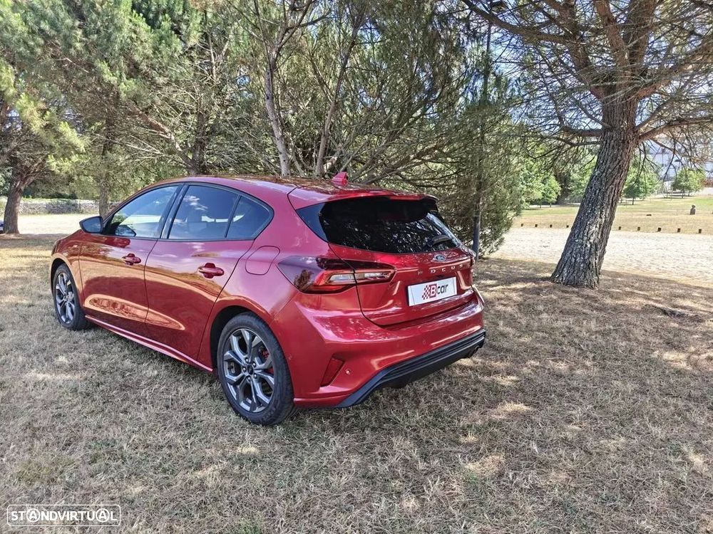 Ford Focus 1.0 EcoBoost MHEV ST-Line - 10