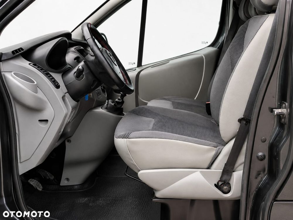 Opel VIVARO - 10