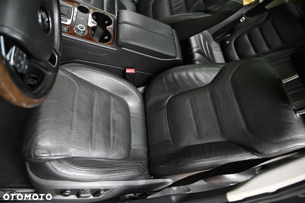 Volkswagen Touareg V6 FSI Blue Motion - 21