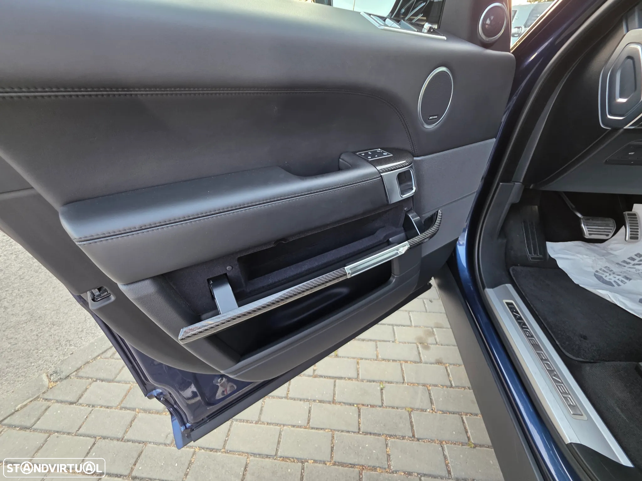 Land Rover Range Rover Sport 5.0 V8 S/C SVR Carbon Edition - 14