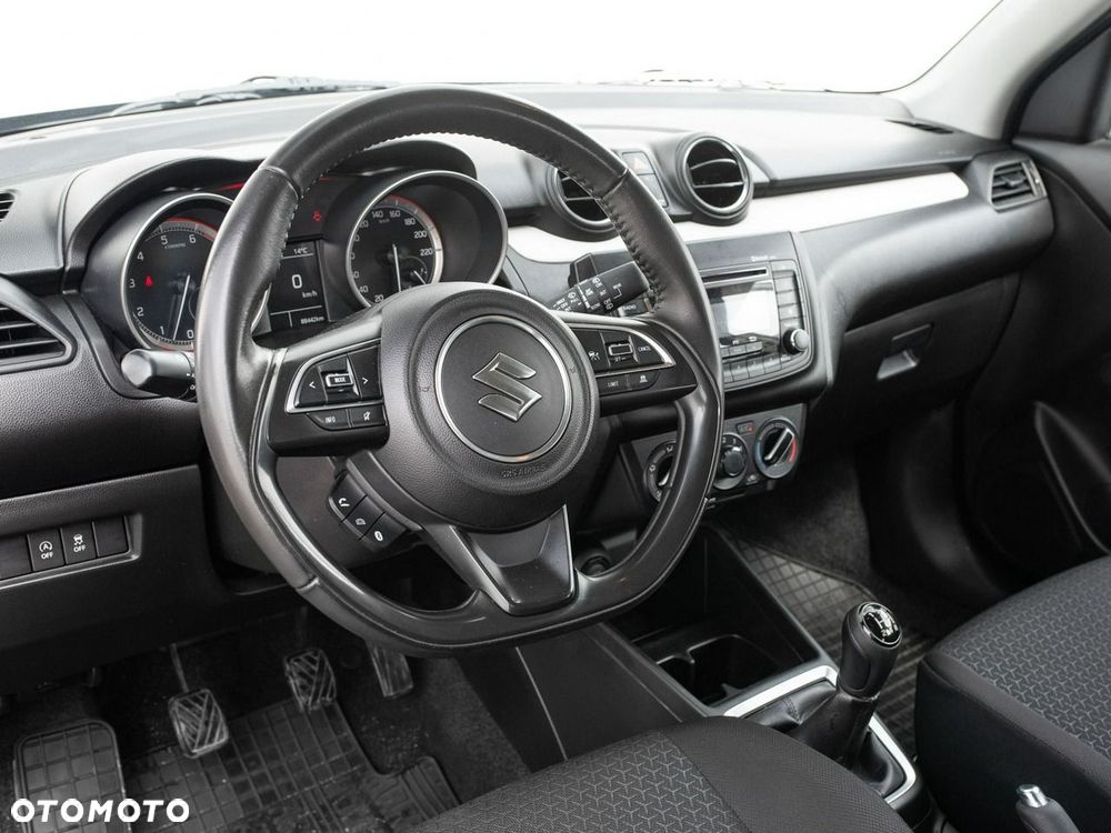 Suzuki Swift - 7
