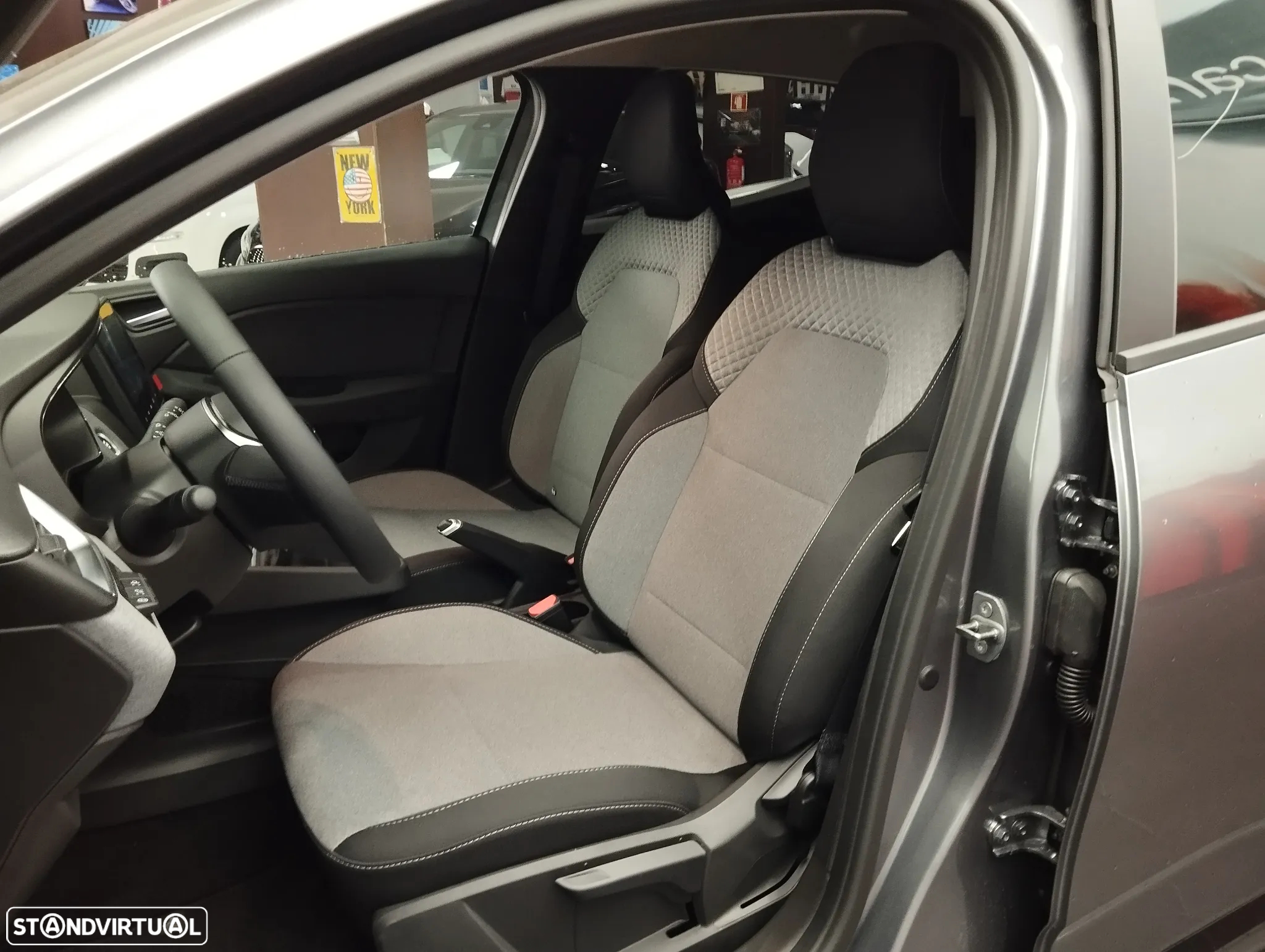 Mitsubishi Colt 1.0 MPI-T Kaiteki - 19