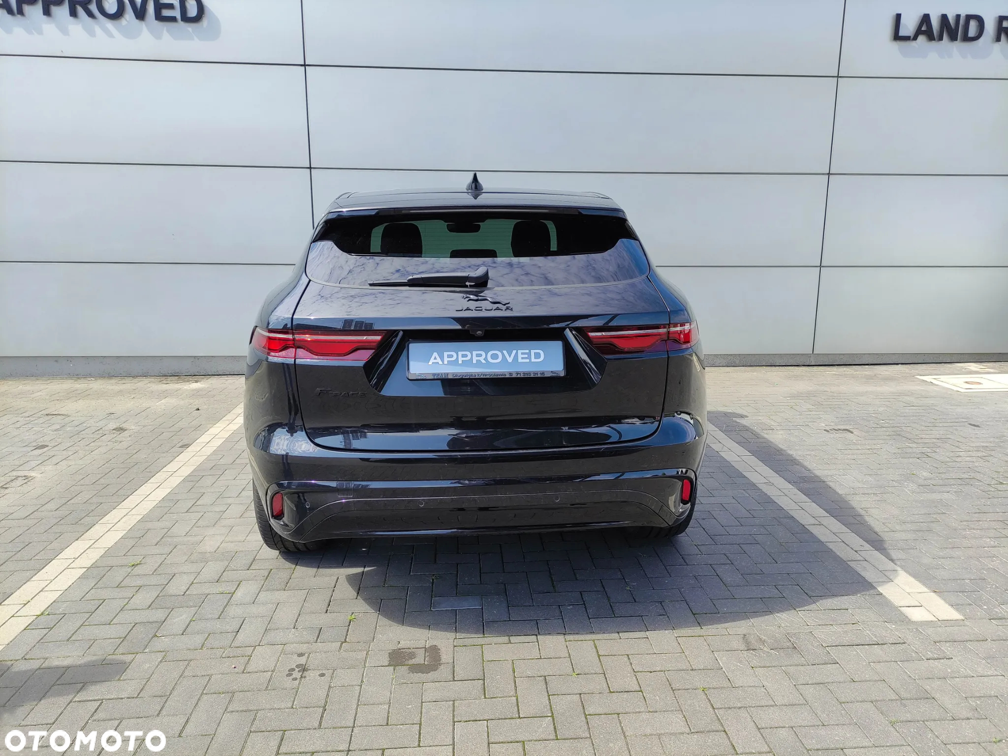 Jaguar F-Pace - 7