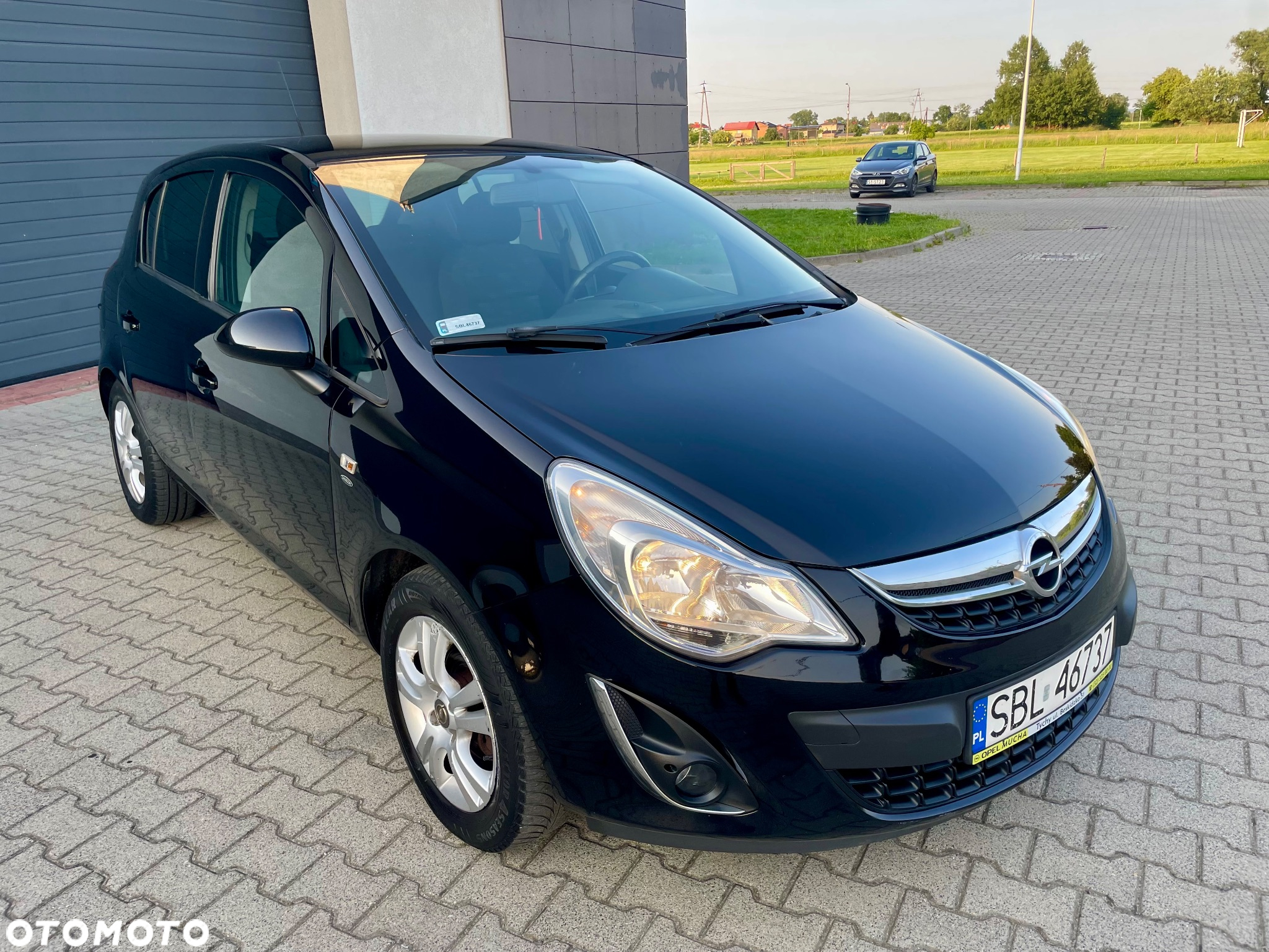 Opel Corsa 1.2 16V Cosmo - 4