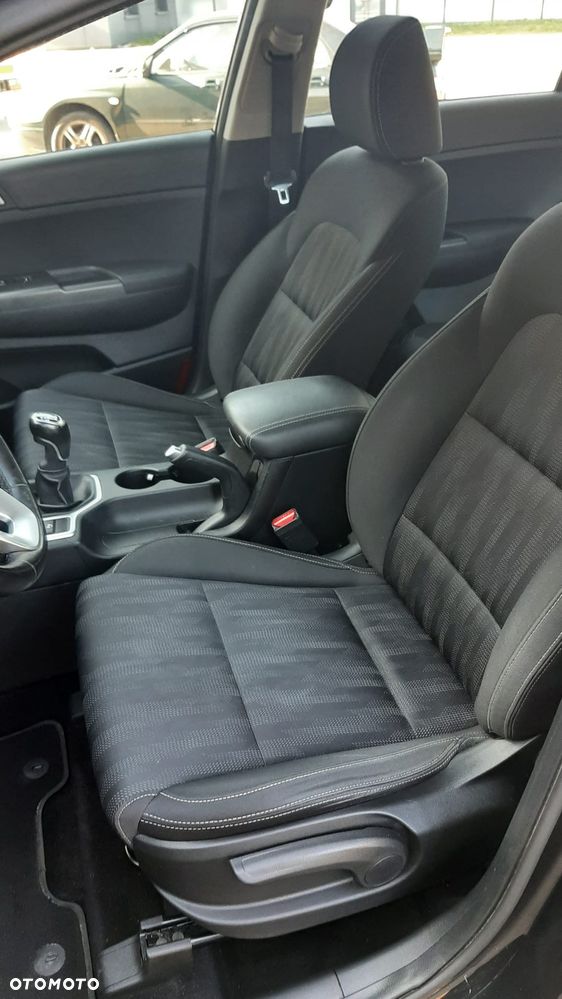 Kia Sportage 1.6 GDI 2WD ISG Spirit - 15