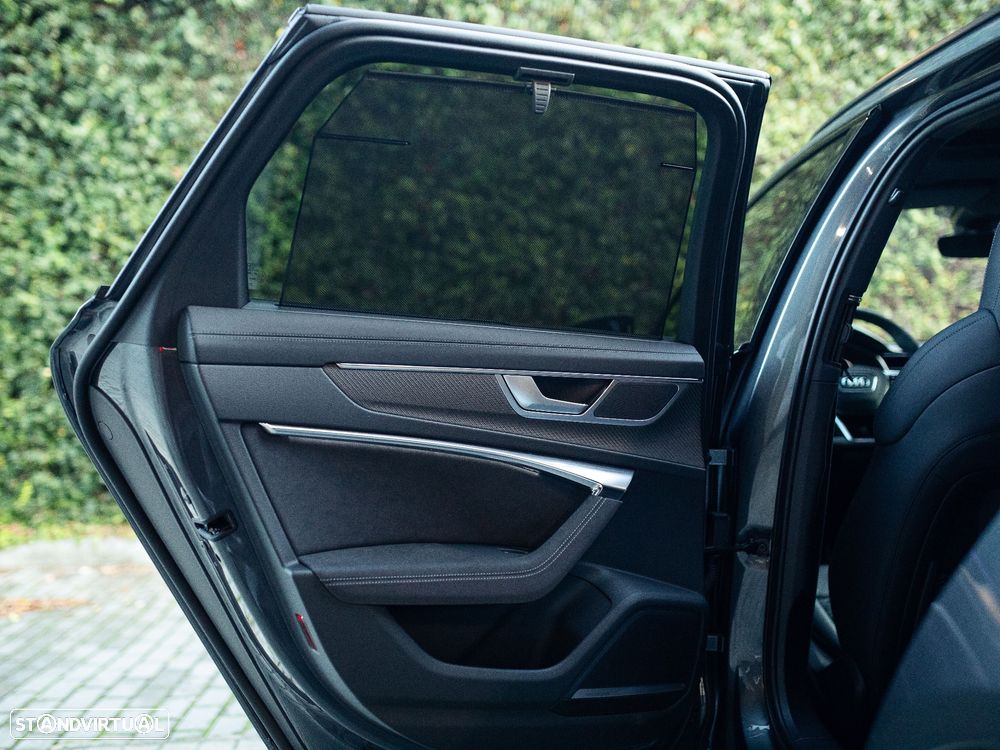 Audi RS6 Avant 4.0 TFSI Performance quattro Tiptronic - 39