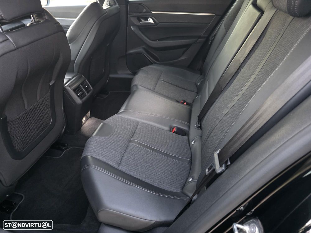 Peugeot 508 1.6 Hybrid Allure e-EAT8 - 18