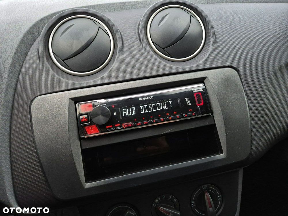 Seat Ibiza 1.4 16V Reference - 15