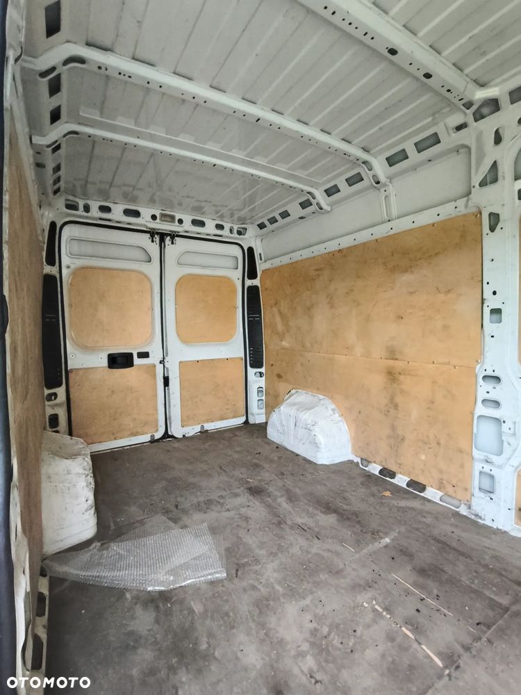 Peugeot Boxer - 12