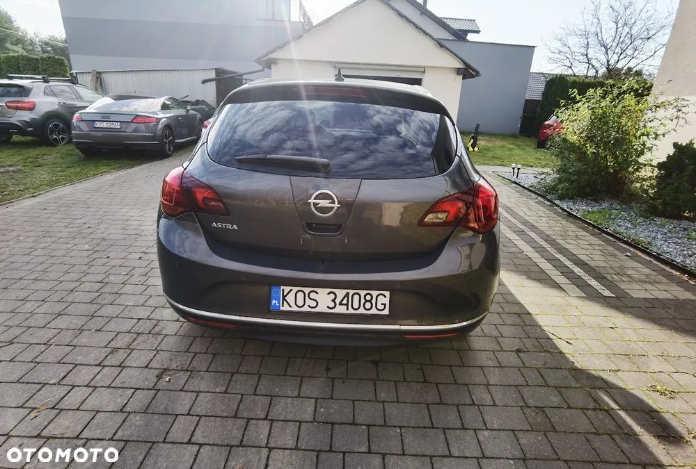 Opel Astra 1.7 CDTI Cosmo S&S - 6