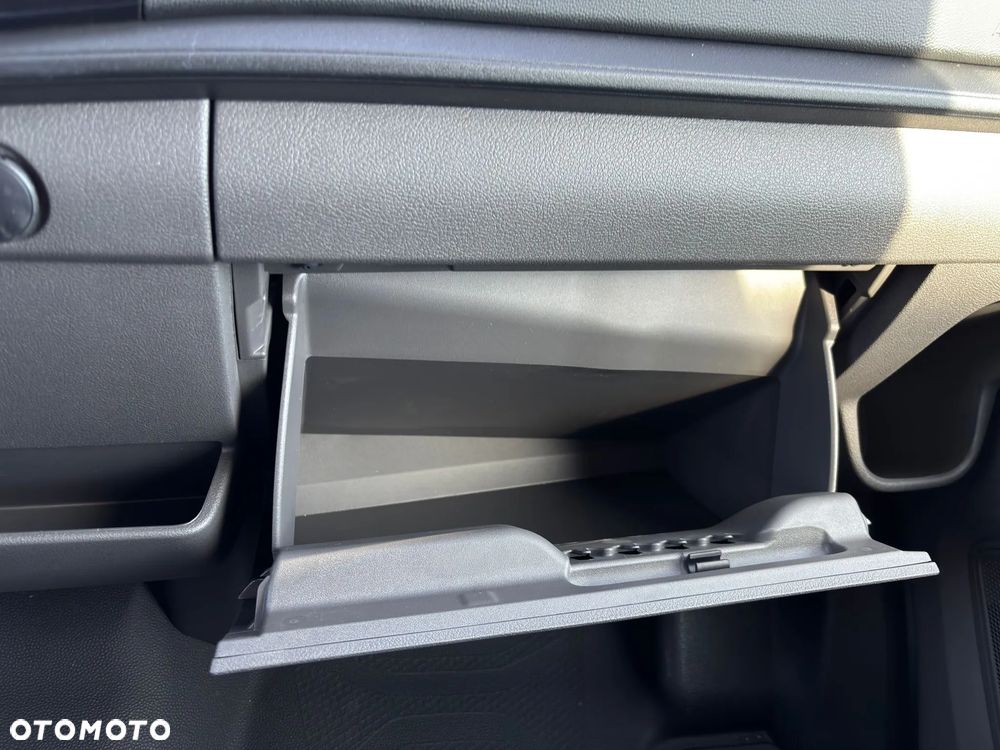 Ford FORD TRANSIT VAN TREND 2.0 ECOBLUE 165 KM LDT 6.2 M 6  RWD - 17