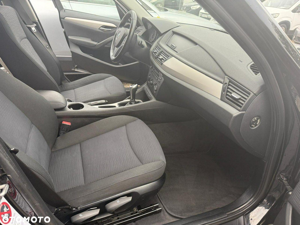 BMW X1 sDrive18d - 15