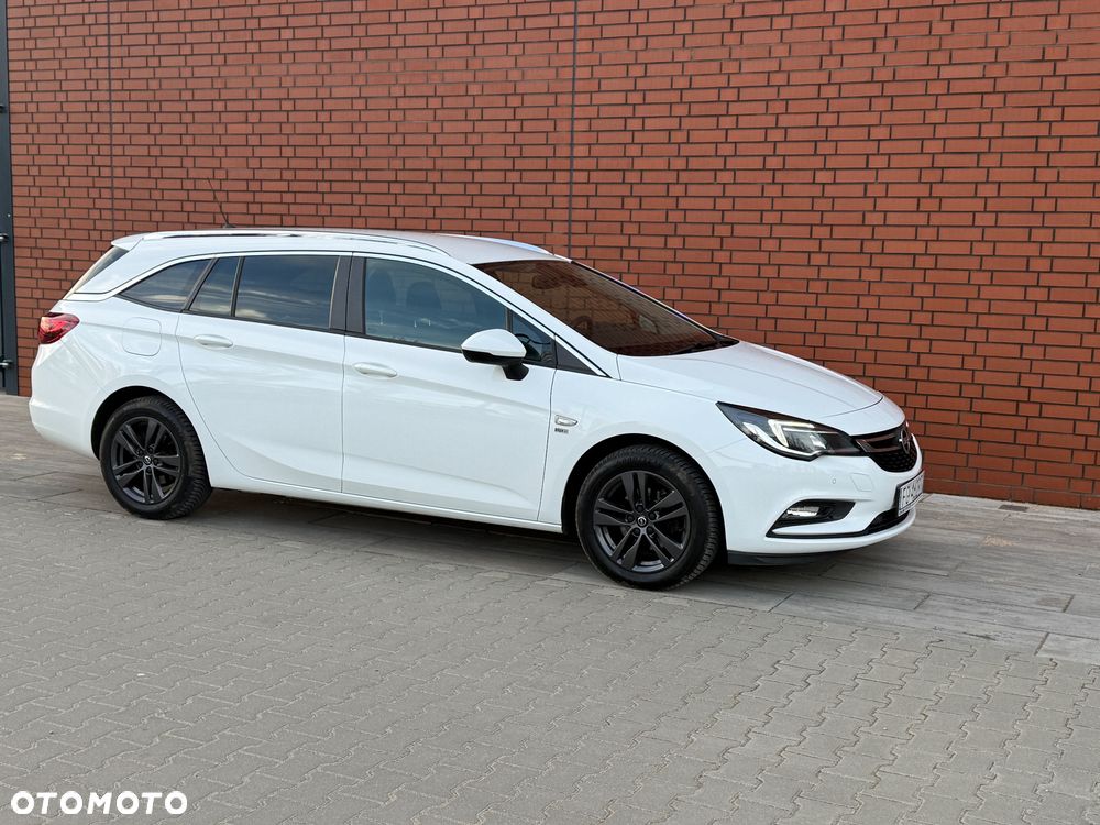 Opel Astra 1.6 D Start/Stop 120 Jahre - 5