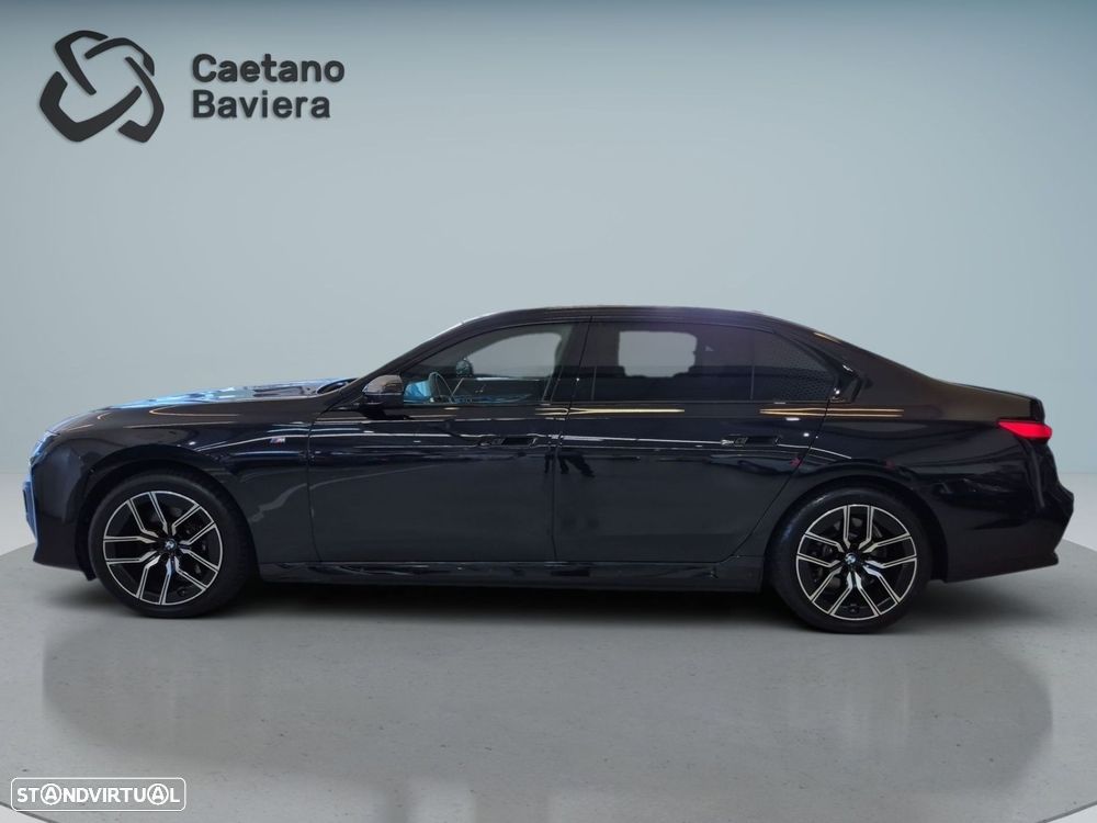 BMW i7 eDrive50 Pack Desportivo M Pro - 5