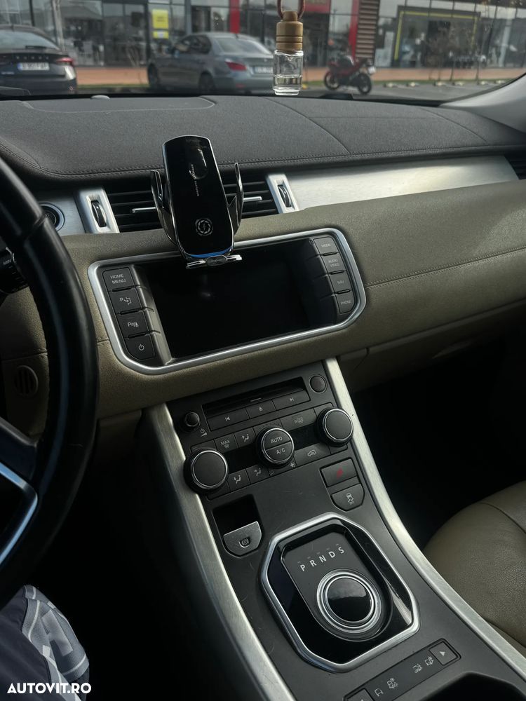 Land Rover Range Rover Evoque - 14