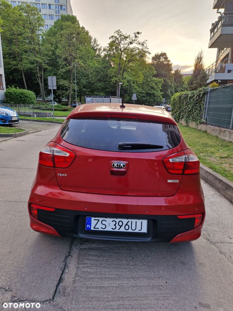 Kia Rio - 6