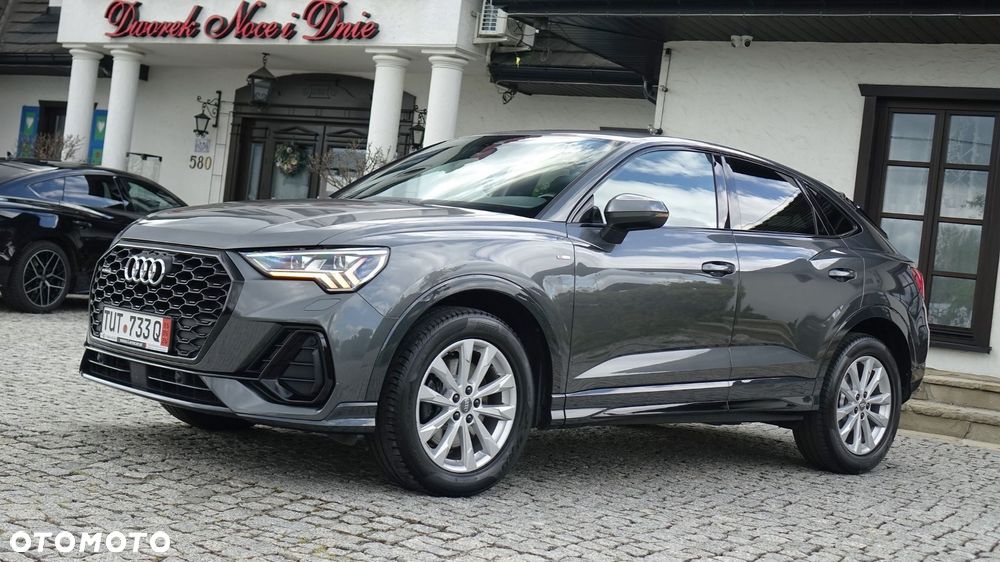 Audi Q3 Sportback - 11