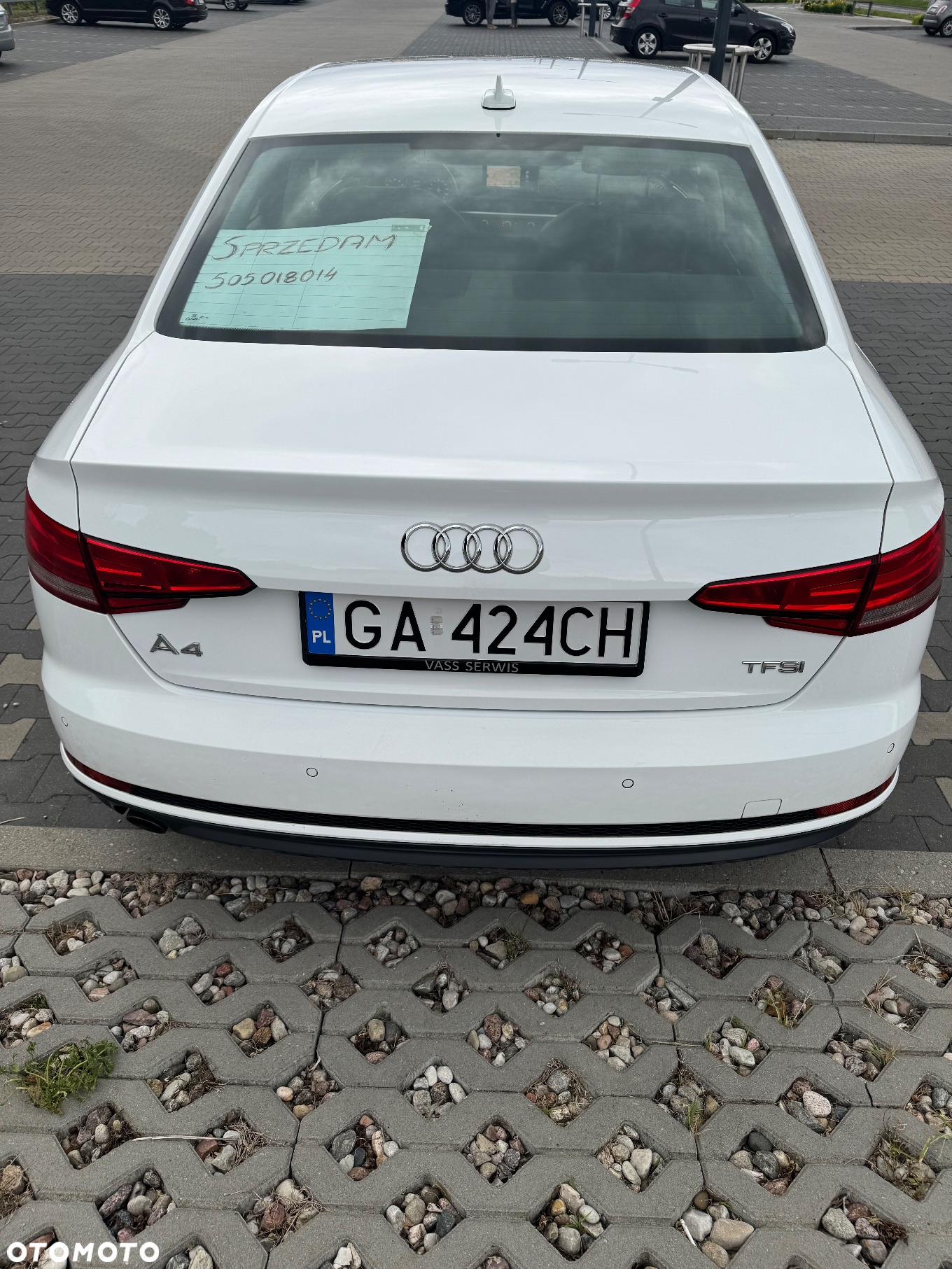 Audi A4 - 4